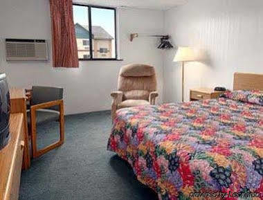 Super 8 By Wyndham Glendive Hotel Eksteriør billede