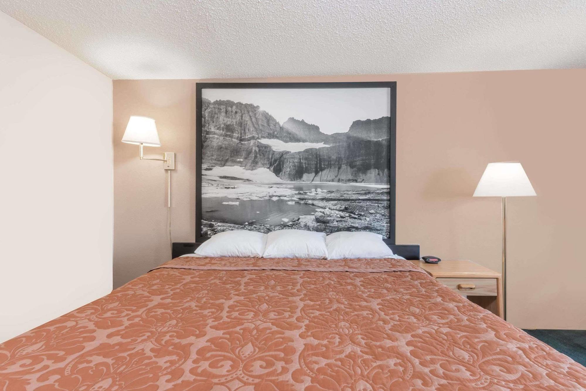 Super 8 By Wyndham Glendive Hotel Eksteriør billede